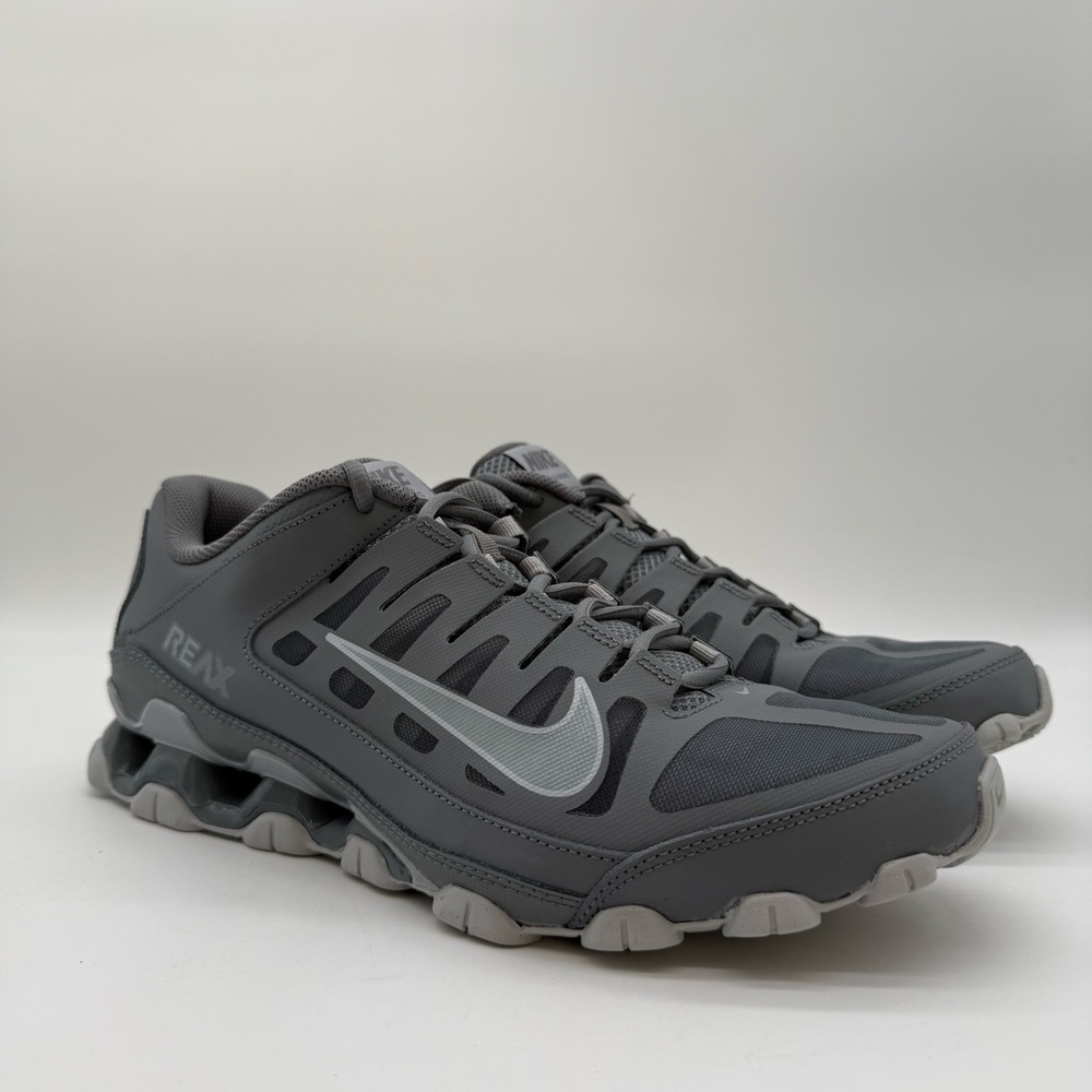 Nike Reax 8TR Grey Mesh Men’s Size 9 Style 621716-010 New